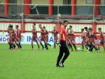 stefano-cugurra-teco-awasi-persija-berlatih_20180626_112006.jpg