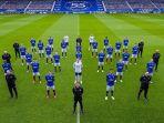 steven-gerrard-dan-para-pemain-rangers-fc.jpg