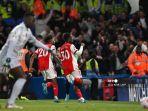 striker-arsenal-eddie-nketiah-tengah-melakukan-selebrasi-usai-mencetak-gol-ketiga.jpg