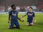 striker-arsenal-inggris-bukayo-saka-merayakan-gol-kedua-timnya.jpg