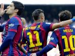 striker-barcelona-luis-suarez_20150418_231017.jpg