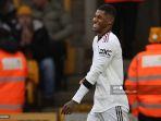 striker-inggris-manchester-united-marcus-rashford-tersenyum.jpg