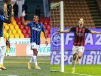 striker-inter-milan-lukaku-sanchez-dan-zlatan-ibrahimovic-di-kubu-ac-milan.jpg