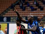 striker-inter-milan-romelu-lukaku-merayakan-setelah-mencetak-gol-ke-gawang-ac-milan.jpg