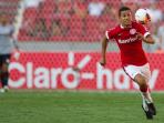 striker-internacional-nilmar_20150625_142728.jpg