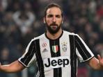 striker-juventus-gonzalo-higuain-menolak-berselebrasi-usai-mencetak-gol-ke-gawang-napoli_20161030_041709.jpg