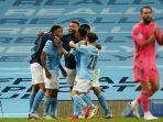 striker-manchester-city-brasil-gabriel-jesus-2l-merayakan-mencetak-gol-kedua.jpg