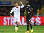 striker-manchester-united-cristiano-ronaldo-merayakan-golnya-dari-titik-penalti.jpg