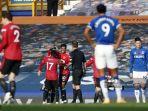 striker-manchester-united-marcus-rashford-selebrasi-dengan-bruno-fernandes.jpg