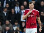 striker-nottingham-forest-selandia-baru-11-chris-wood-merayakan-gol-ketiganya.jpg