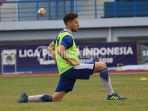 striker-persib-bandung-jonathan-bauman_20180726_141918.jpg