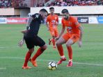 striker-persipura-jayapura-marcel-sacramento_20180725_163336.jpg