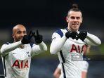 striker-tottenham-hotspur-asal-wales-gareth-bale-merayakan-dengan-lucas-moura.jpg