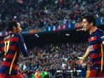 suarez-dan-neymar_20151122_011620.jpg