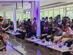 suasana-acara-saat-anggota-wantimpres-agung-laksono.jpg