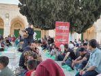 suasana-buka-puasa-bersama-sekitar-500-warga-palestina.jpg