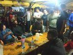 suasana-cafe-77-pasca-penikaman-pengunjung.jpg