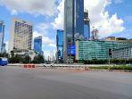 suasana-di-bundaran-hi-jakarta-senin-2552020.jpg