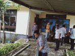 suasana-di-rumah-duka-almarhum-bertolens-liufeto.jpg