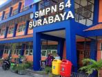 suasana-di-smpn-54-surabaya_20180512_060210.jpg