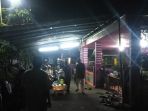 suasana-dirumah-duka-di-gg-h-munaf-jl-imam-bonjol-28042018-malam_20180429_035032.jpg