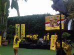 suasana-halaman-parkir-kantor-dpd-golkar.jpg