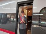 Jajal Kereta Cepat Whoosh, Menko Airlangga: Tanggung Kalau Sampai Bandung