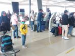 suasana-para-penumpang-di-bandara-soetta-jakarta_20211104_161203.jpg