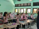 suasana-ptm-100-di-sdn-pondok-kelapa-05-duren-sawit-jakarta-timur-selasa-4120224.jpg