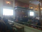 suasana-rapat-paripurna-di-dprd-purwakarta.jpg