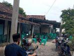 suasana-rumah-duka-korban-di-desa-sukaraja-kabupaten-oku-timur.jpg
