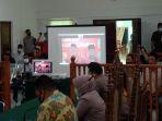suasana-sidang-virtual-putusan-wa-16-tahun-dan-ri-alias-wan-17-tahun-terdakwa-kasus-pembunuhan.jpg