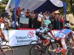 suasana-start-tour-de-flores-2016_20160519_133806.jpg