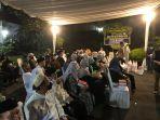 suasana-tahlilan-di-rumah-azyumardi.jpg