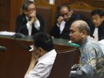 suasanan-sidang-setya-novanto_20171213_201231.jpg