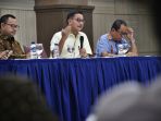 sudirman-said-dan-ferry-mursyidan-baldan-narsum-diskusi_20180920_152559.jpg