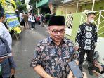 sudirman-said-di-rumah-duka-almarhum-ferry-mursyidan-baldan-102.jpg