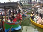 sudut-pasar-apung-di-kota-batu-jawa-timur_20161114_120952.jpg