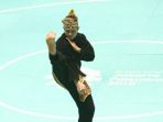 sugianto-raih-emas-tunggal-putra-nomor-seni-pencak-silat_20180829_134656.jpg