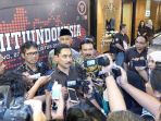suhardi-alius-buka-pelatihan-duta-damai-dunia-maya-2017-wilayah-sumatera-barat_20170808_020306.jpg