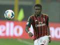 sulley-muntari-tendangbolaaaaaneee.jpg