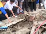 sumarsono-tinjau-tempat-penemuan-sampah-kabel_20170312_065117.jpg