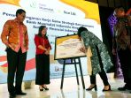 sun-life-tandatangani-kerjasama-dengan-bank-muamalat_20190619_154526.jpg
