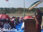 sungai-bengawan-solo-kering-warga-di-dukun-gresik-gelar-salat-minta-hujan.jpg