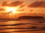 sunset-di-nusa-dolong_20150713_103654.jpg