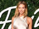 supermodel-karlie-kloss_20150916_203325.jpg