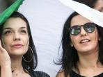 suporter-cantik-timnas-italia_20160703_183328.jpg