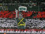 suporter-persebaya-surabaya-bonek-memberi-dukungan.jpg