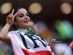suporter-timnas-iran-berjenis-kelamin-perempuan-menghadiri-pertandingan-negaranya.jpg