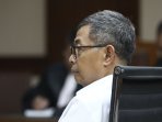 suprapto-jalani-sidang-perdana-kasus-suap-anggota-dpr_20160914_143241.jpg